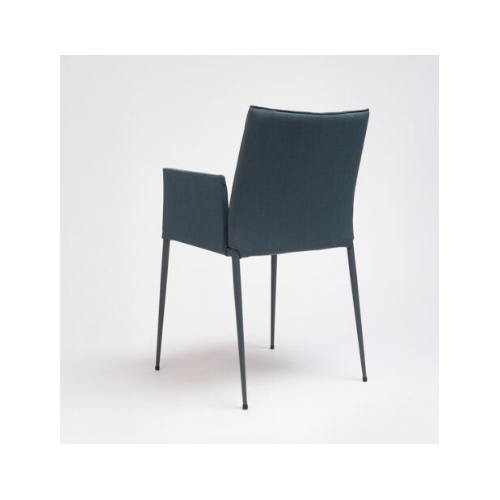 MOKA ARMCHAIR